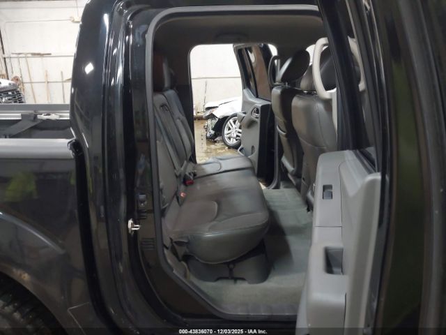 Nissan Frontier Sl Image 4