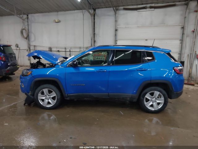 Jeep Compass Latitude 4x4 Image 5