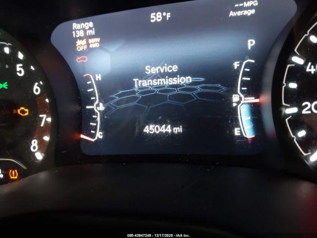 Jeep Compass Latitude 4x4 Image 8