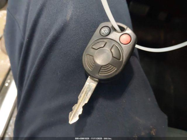 Ford Escape Xlt Image 8