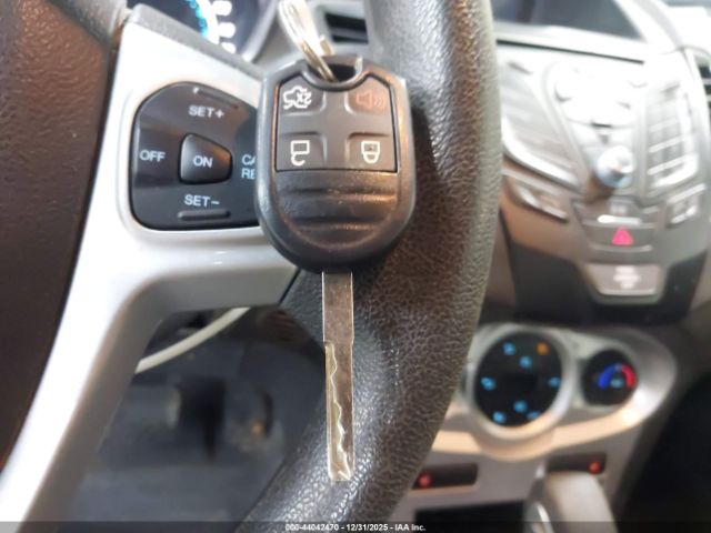 Ford Fiesta Se Image 9