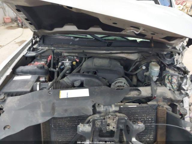 Chevrolet Silverado 1500 Work Truck Image 8