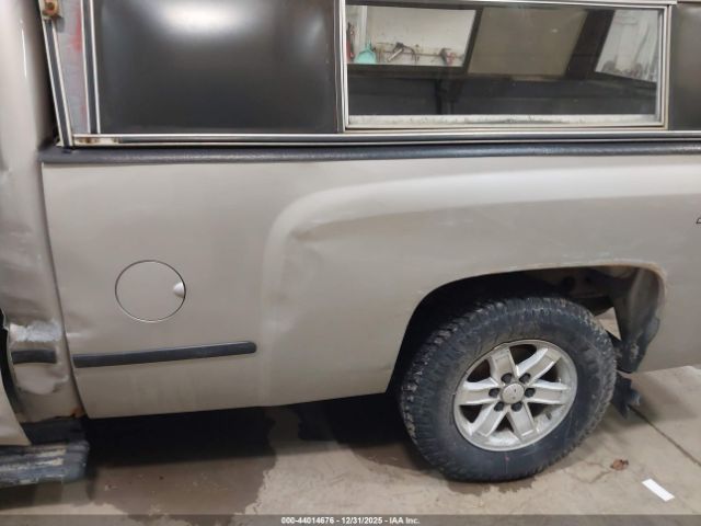 Chevrolet Silverado 1500 Work Truck Image 7