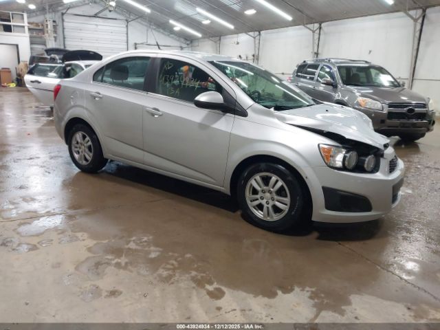 Chevrolet Sonic Lt Auto Image 1
