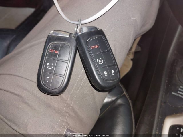 Jeep Cherokee Limited Image 8