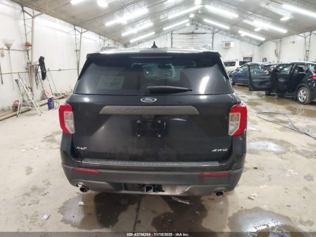 Ford Explorer Xlt Image 7