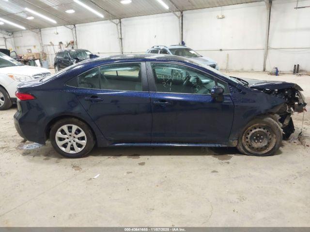 Toyota Corolla Le Image 2