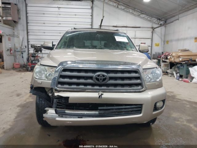 Toyota Sequoia Sr5 5.7l V8 Image 7