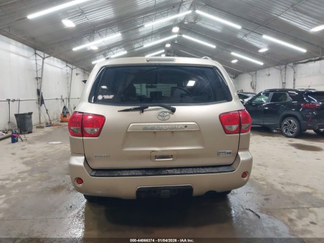 Toyota Sequoia Sr5 5.7l V8 Image 6
