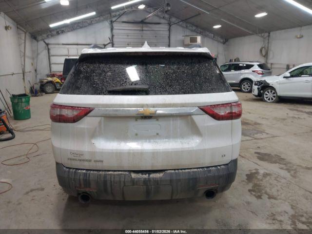 Chevrolet Traverse Awd Lt Leather Image 2