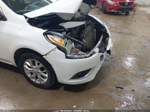 Nissan Versa 1.6 Sv Image 12