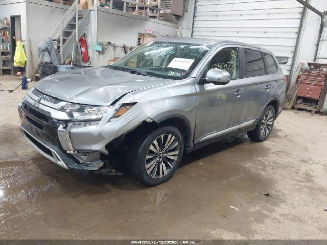Mitsubishi Outlander Se Image 2