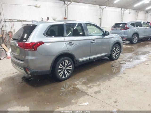 Mitsubishi Outlander Se Image 4