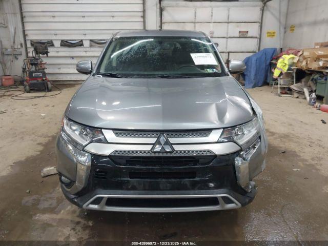 Mitsubishi Outlander Se Image 17