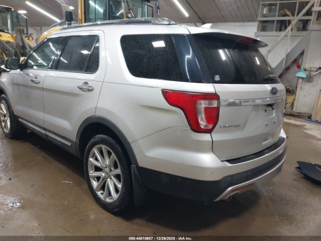 Ford Explorer Limited Image 14