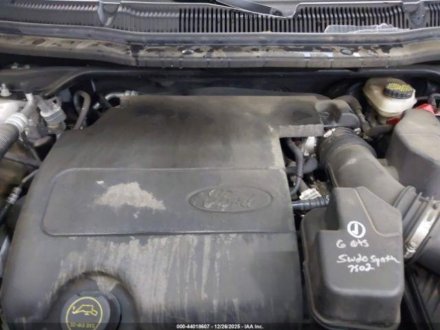 Ford Explorer Limited Image 5