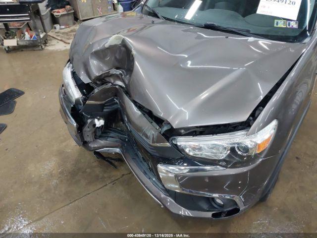 Mitsubishi Outlander 2.4 Sel Image 8