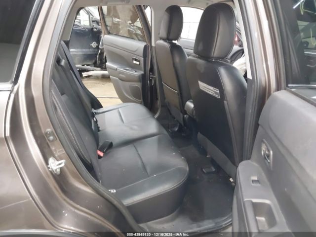 Mitsubishi Outlander 2.4 Sel Image 2