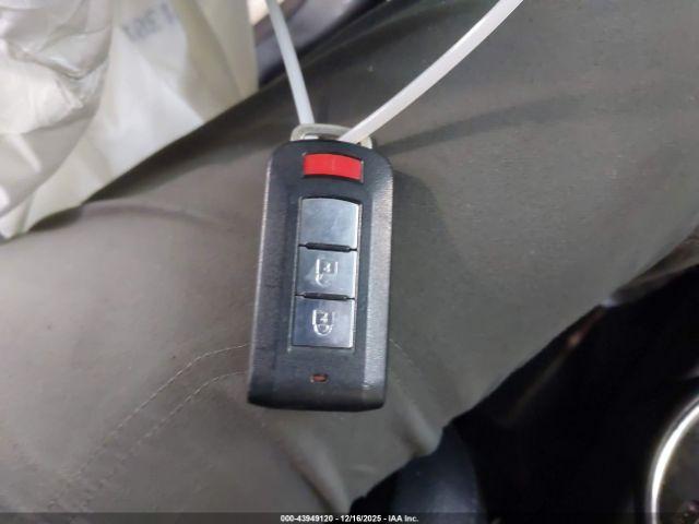 Mitsubishi Outlander 2.4 Sel Image 14