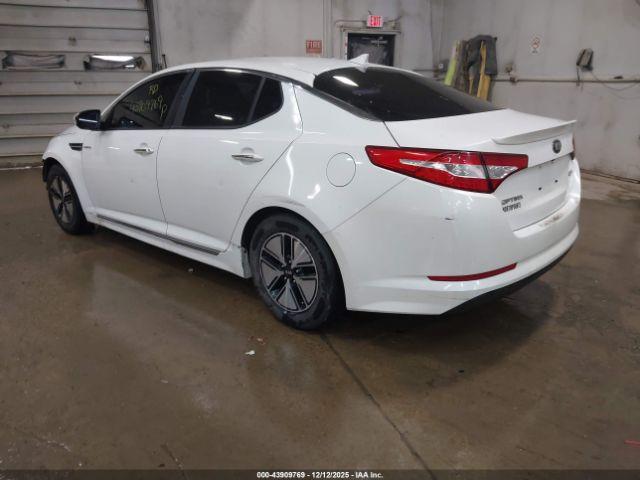 Kia Optima Lx Image 13