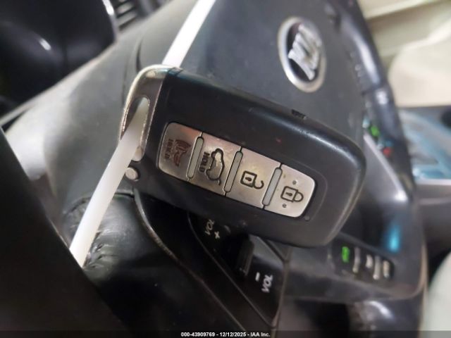 Kia Optima Lx Image 9