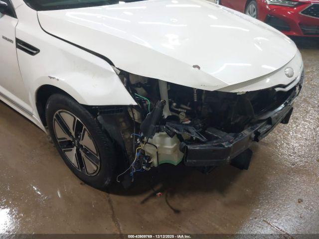 Kia Optima Lx Image 17