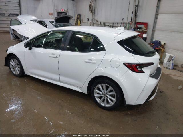 Toyota Corolla Se Image 16