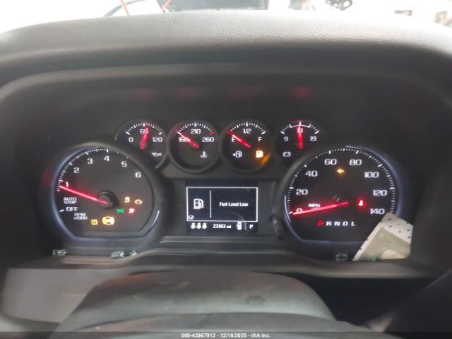 Chevrolet Silverado 1500 4wd  Short Bed Custom Trail Boss Image 8