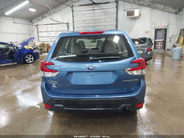 Subaru Forester Image 16