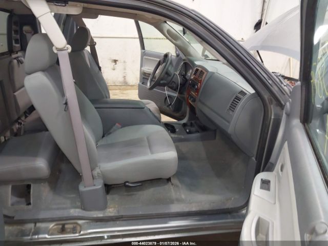 Dodge Dakota Slt Image 11