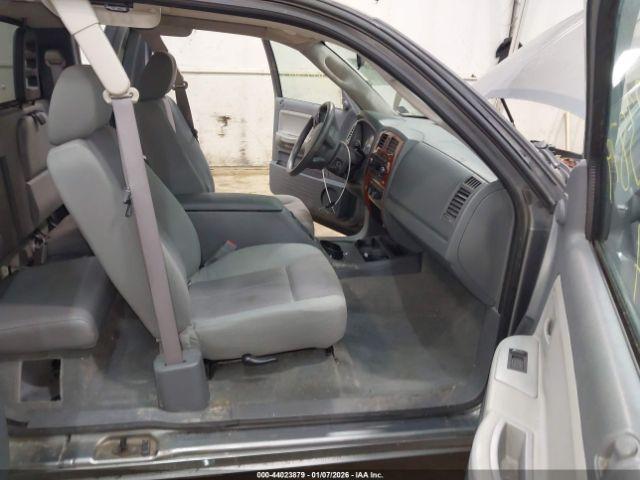 Dodge Dakota Slt Image 11